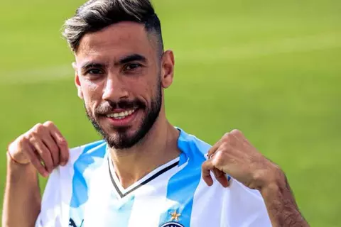 لا وقت للانتظار.. ناصر ماهر يلتحق ببعثة بيراميدز في المغرب